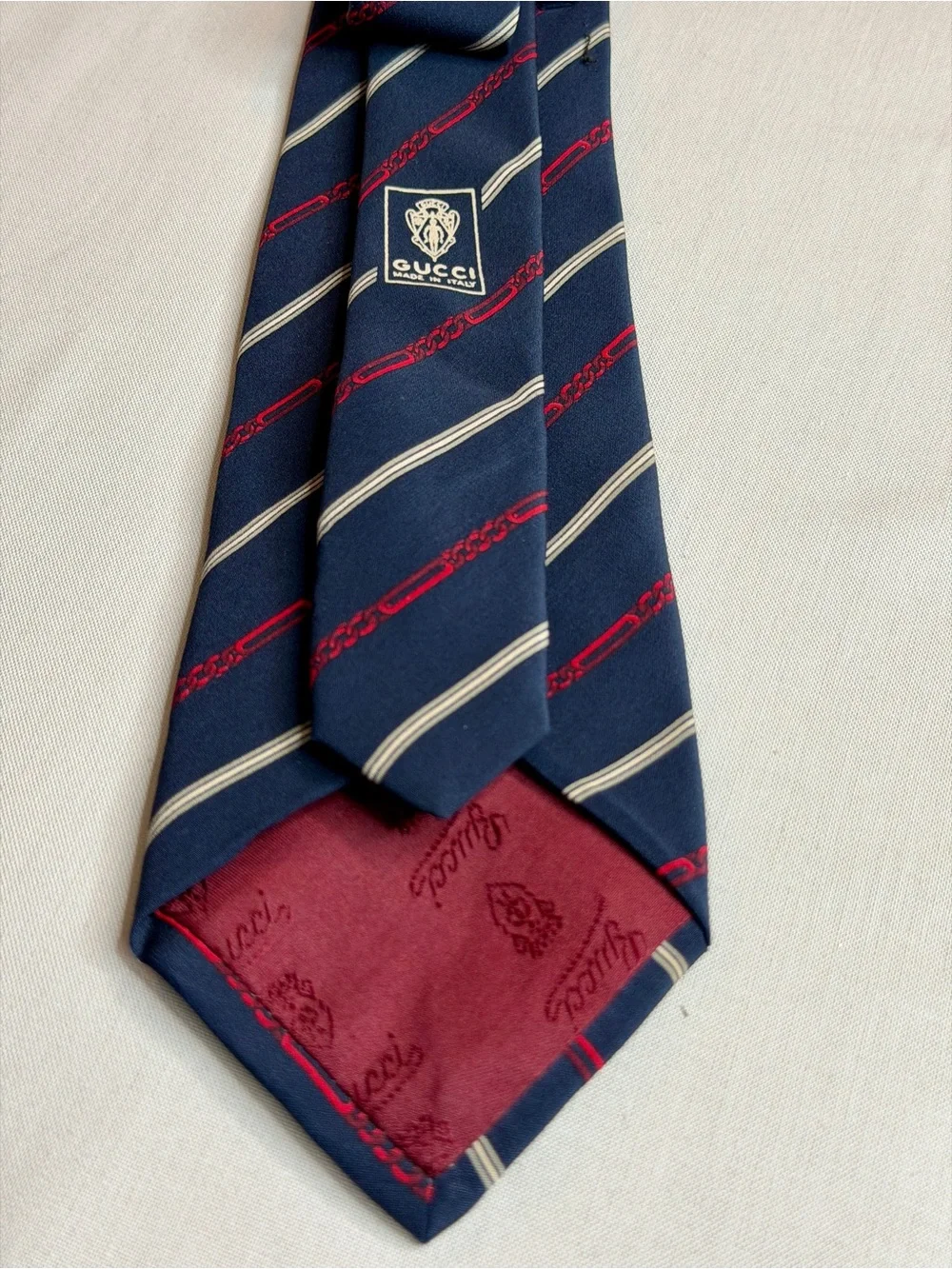 Gucci Navy Silk Tie with Red and Cream Stripes